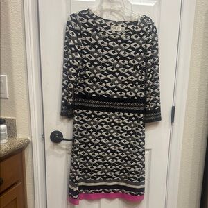 Eliza J Black and White Sheath Dress with Crew Neck